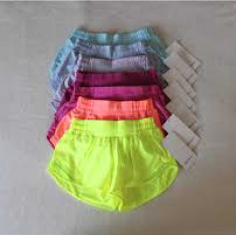 ISO! Do not purchase In search of Lululemon hotty hot high rise shorts size 6 4”